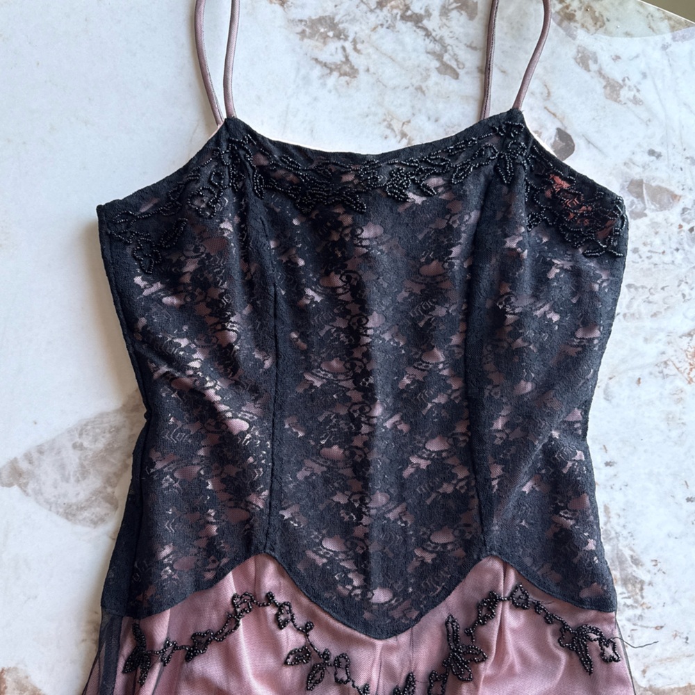 Vintage Newport News Y2K Pink Whimsigoth Lace and Beaded Dress size 4